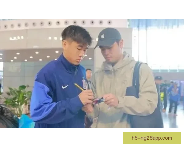 戴伟浚祝徐彬好运融入英国大环境